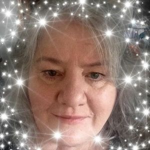 Meet your Posher, Charlotte